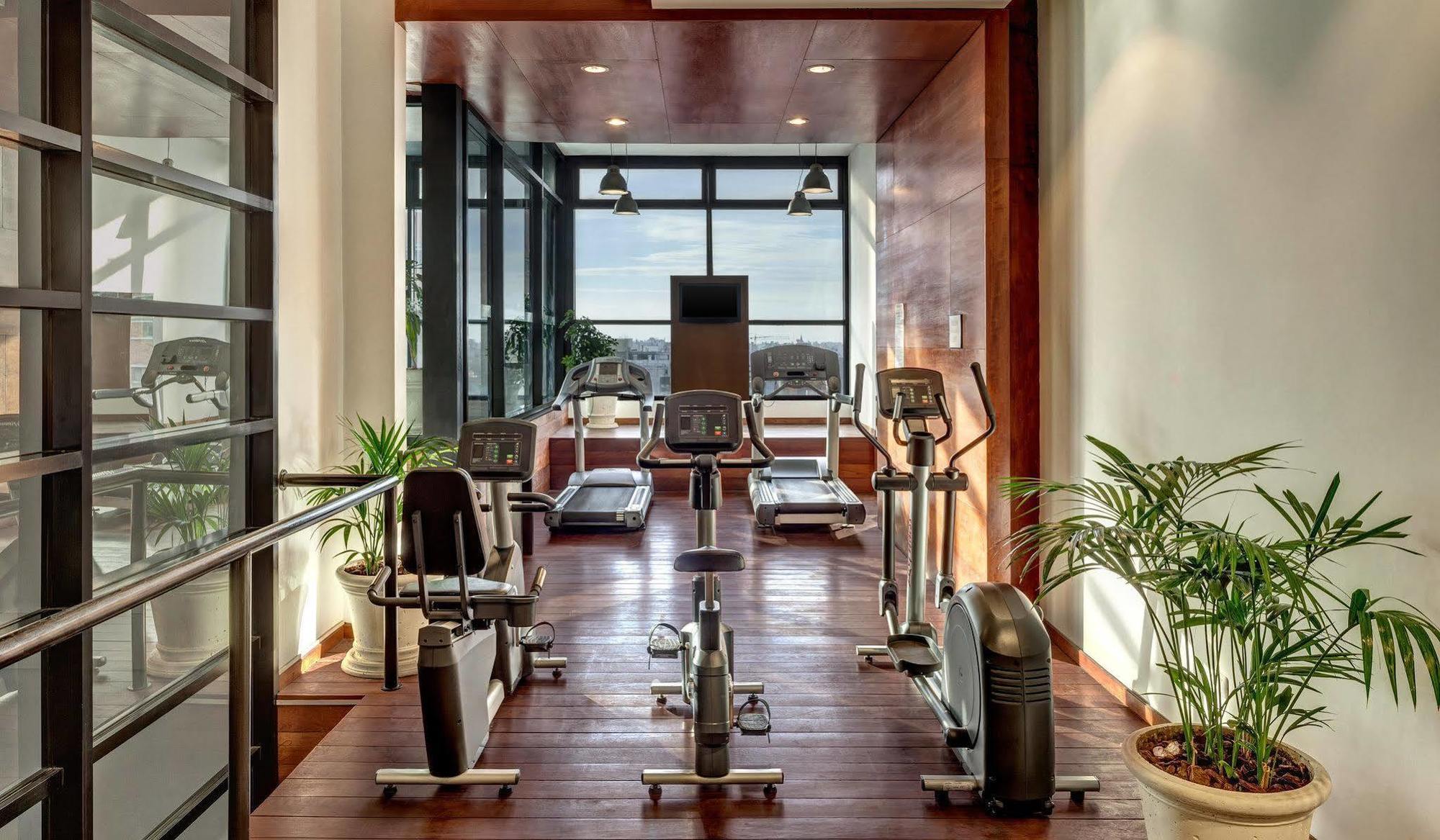 Four Points By Sheraton มอนเตวิเดโอ ภายนอก รูปภาพ